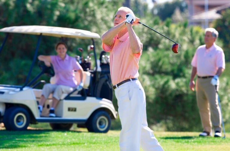 How To Chip A Golf Ball Consistently